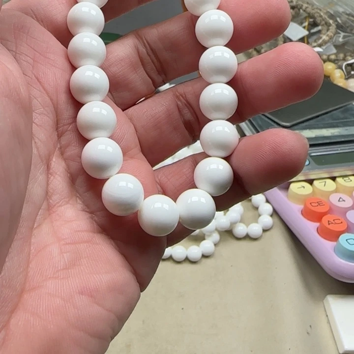 白玉菩提吊坠白色312