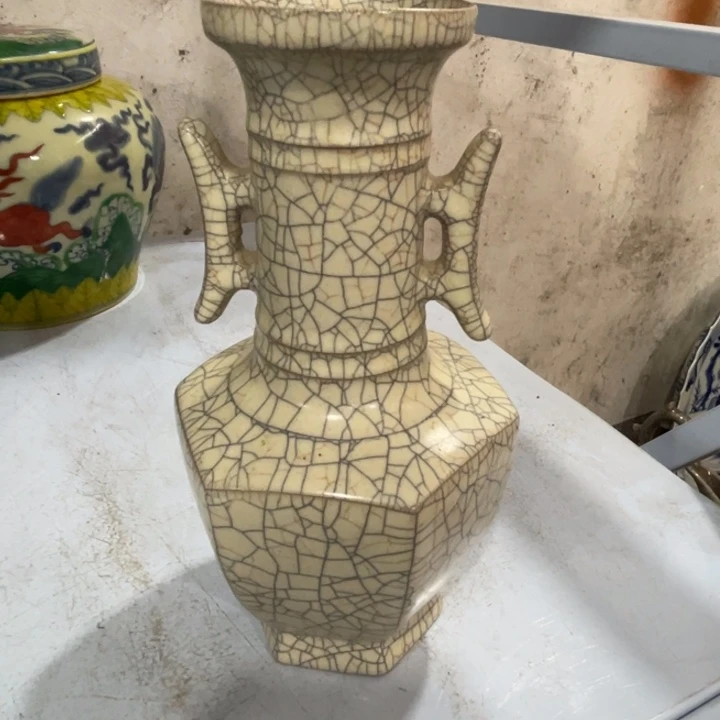 陶土哥窑瓷器一件