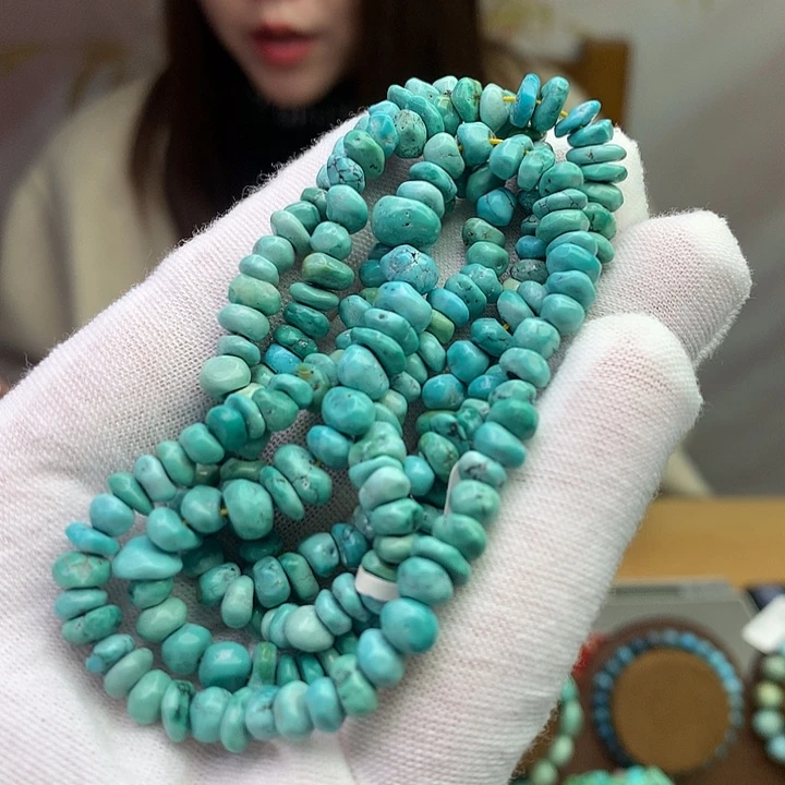 绿松石未镶嵌原矿