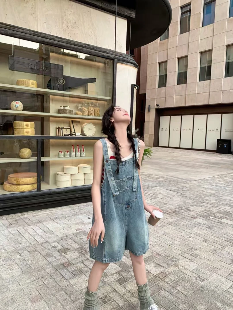 25年夏季时尚休闲宽松百搭背带彩色牛仔短裤牛仔裙直播间看款下单