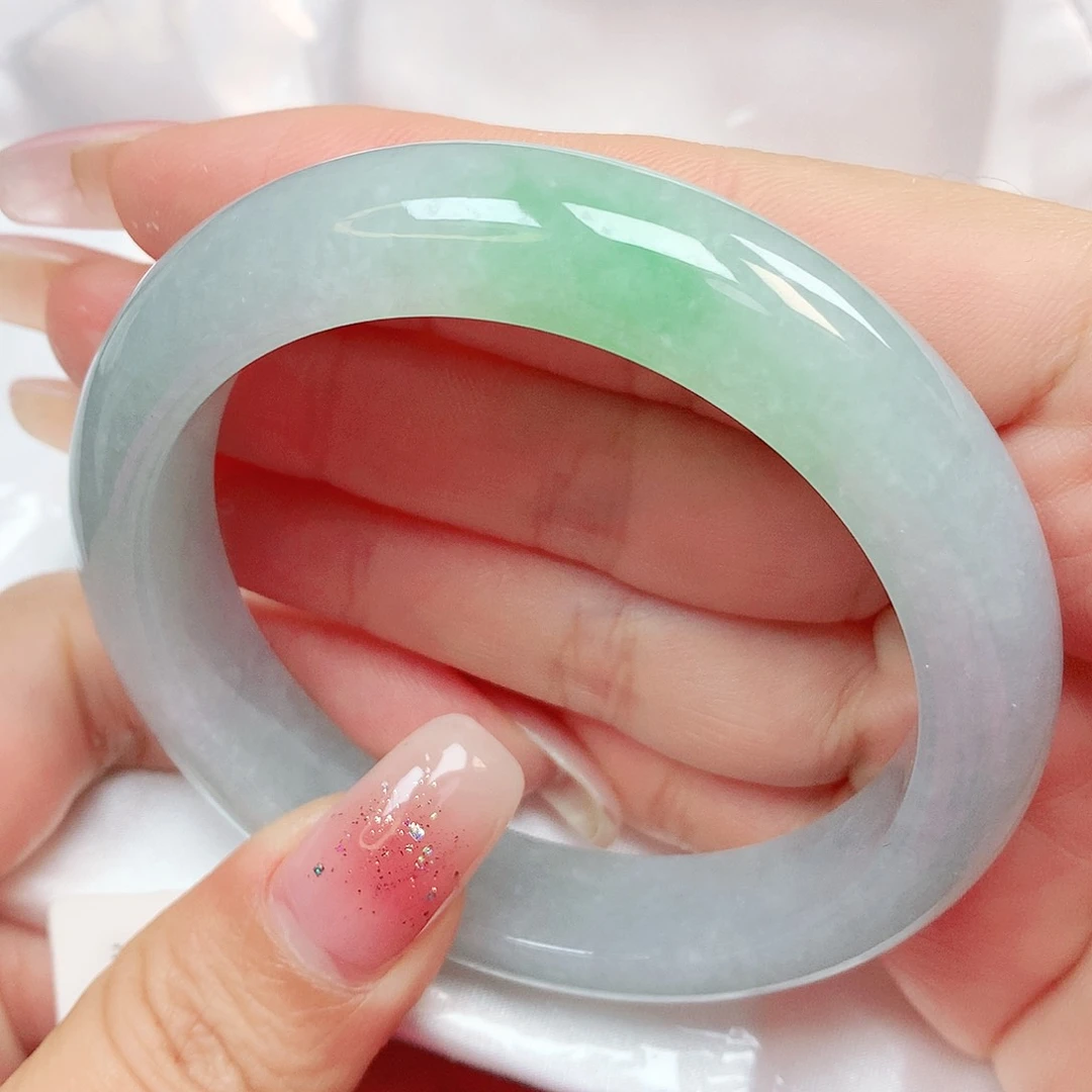 翡翠手镯未镶嵌抖音503