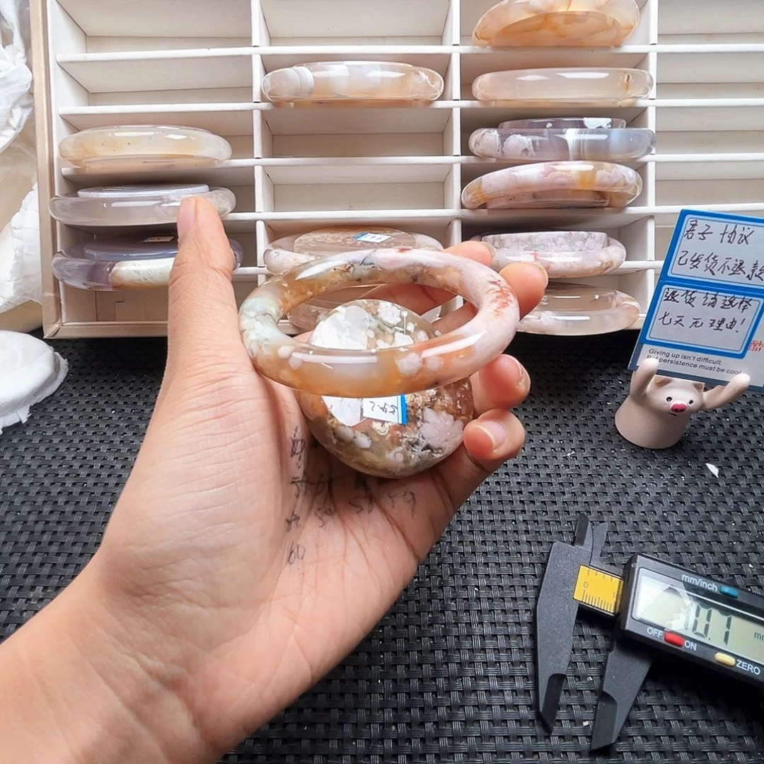 玛瑙/玉髓颈饰未镶嵌?****?