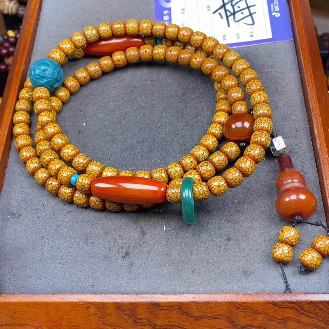 星月菩提吊坠班**姆星月