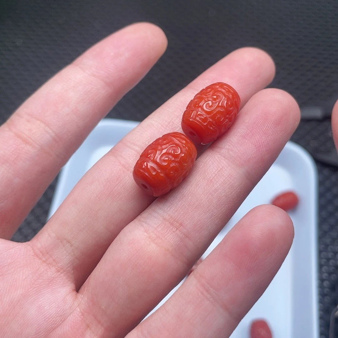 南红玛瑙12*15柿子红回纹桶珠一组2颗未镶嵌