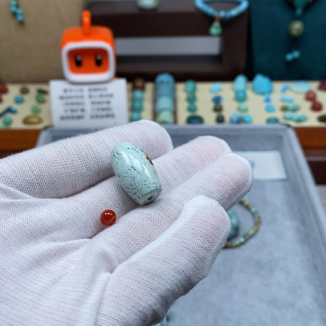 未镶嵌配饰南红玛瑙