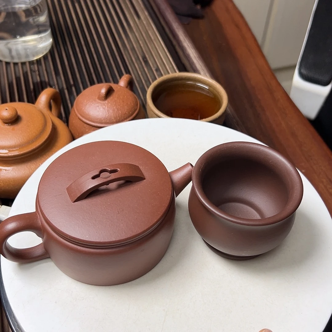 紫泥茶壶紫砂壶等传统