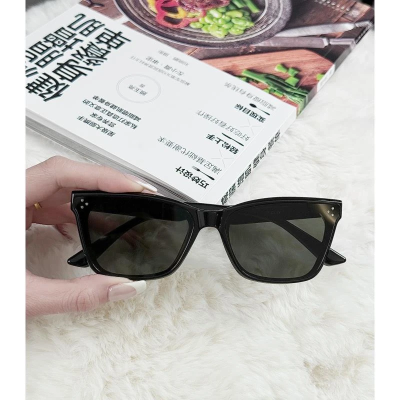 黑框腮红近视镜片眼镜女潮纯欲风气质渐变粉大框素颜神器纯钛黑色