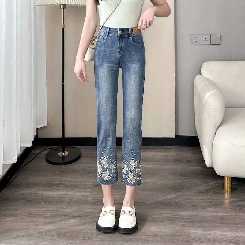 2025春夏季直筒牛仔裤女中国风图案高腰小直筒显瘦绣花九分烟管裤