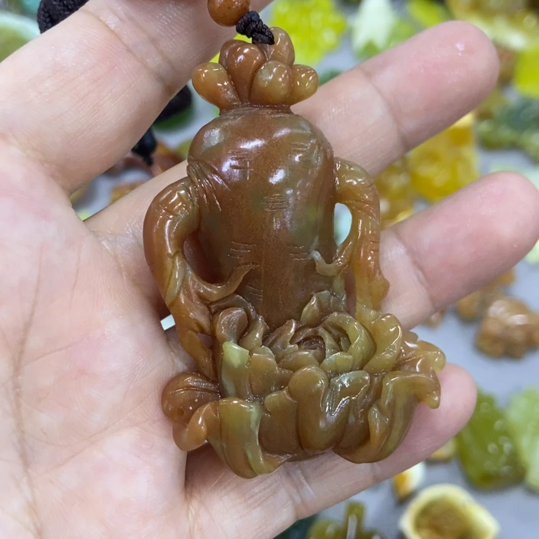 未镶嵌蛇纹石玉挂件