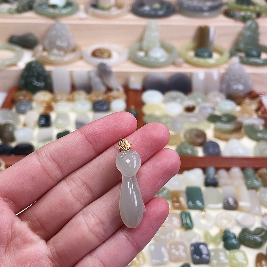 和田玉18K金镶嵌吊坠(不含链)