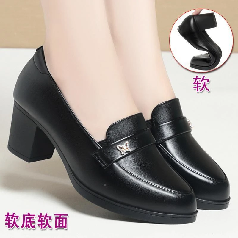 奥莱【品牌撤柜】中年女士高跟鞋妈妈鞋软底黑色皮鞋粗跟单鞋春秋女
