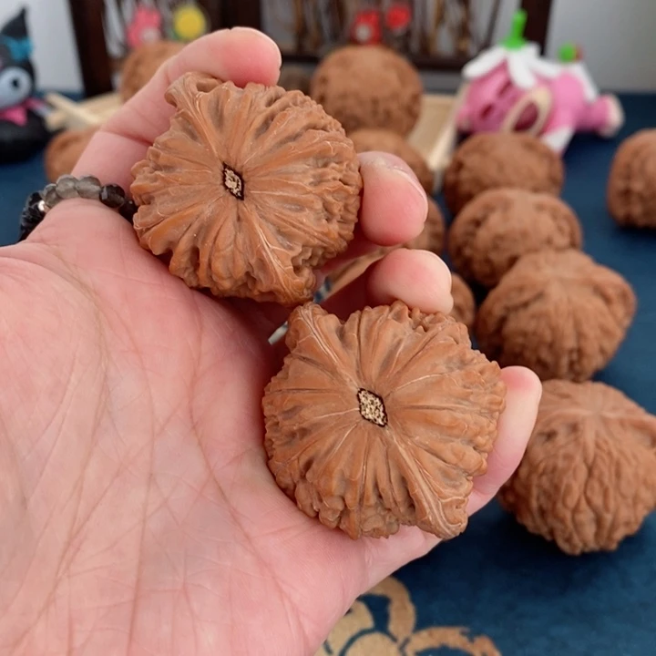 文玩核桃把件青****碎山地磨41