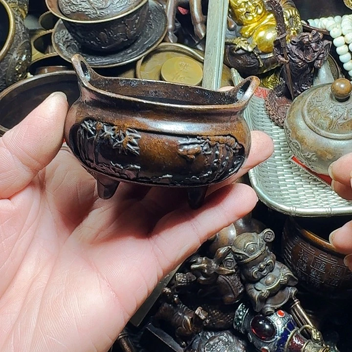 铜器摆件收收藏藏