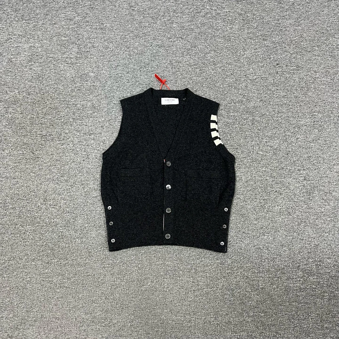 99新 AMIPARIS 汤姆布朗 灰色 针织 马甲 1码