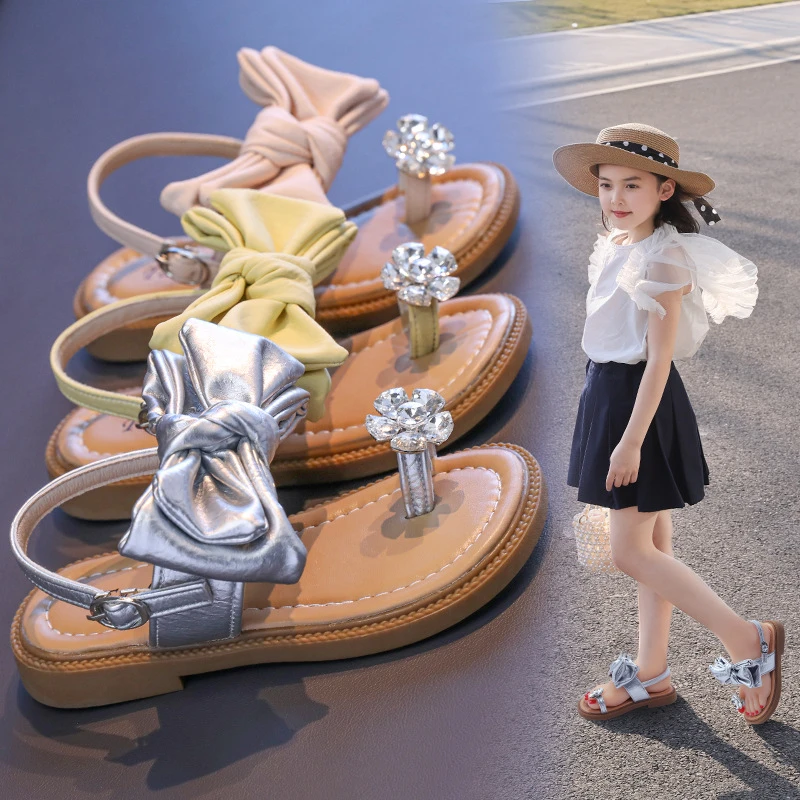女童蝴蝶结露趾凉鞋2025年夏季新款中大童小女孩水钻爱心公主凉鞋