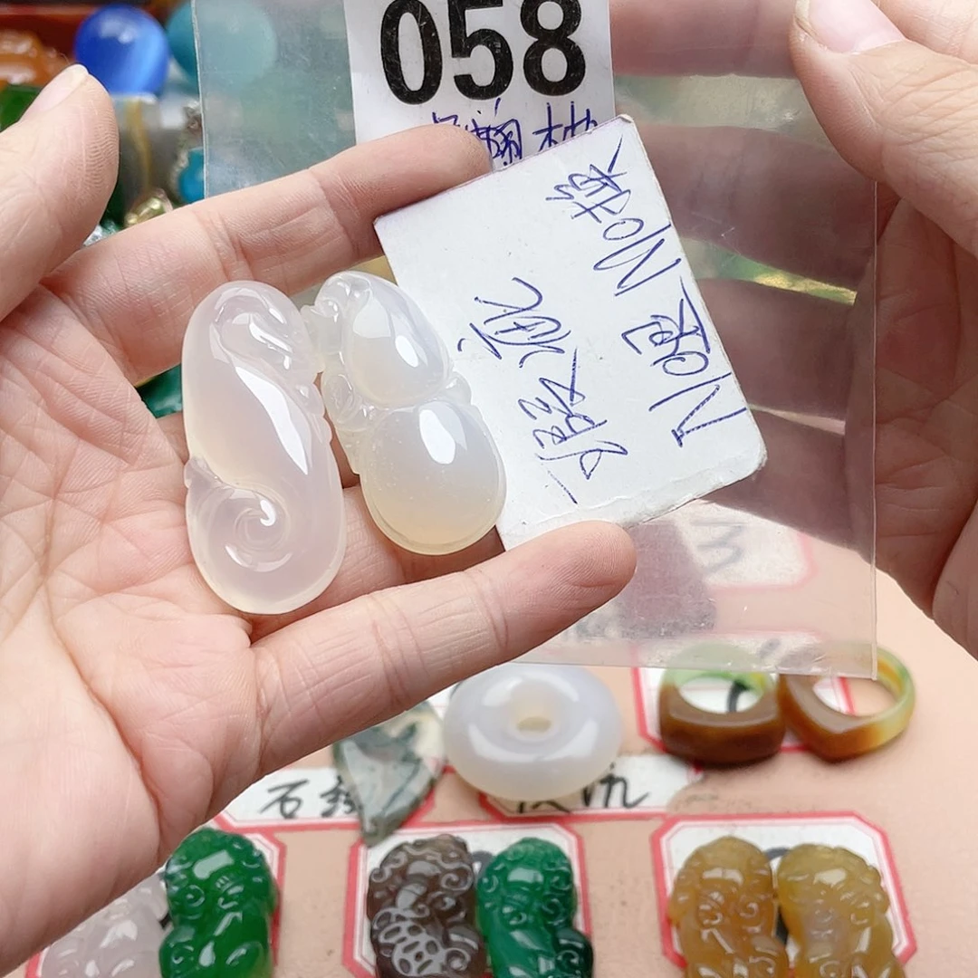 合金颈饰玛瑙/玉髓贤***9