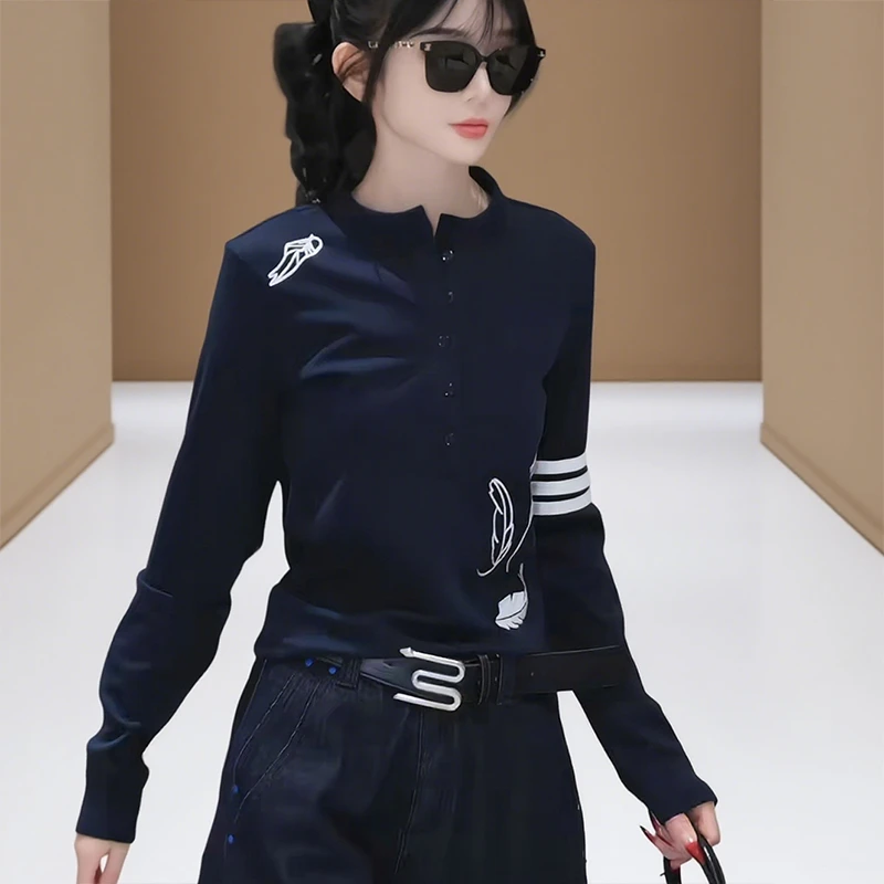 设计感条纹拼接长袖T恤女2025早秋新款气质正肩显瘦打底衫上衣潮