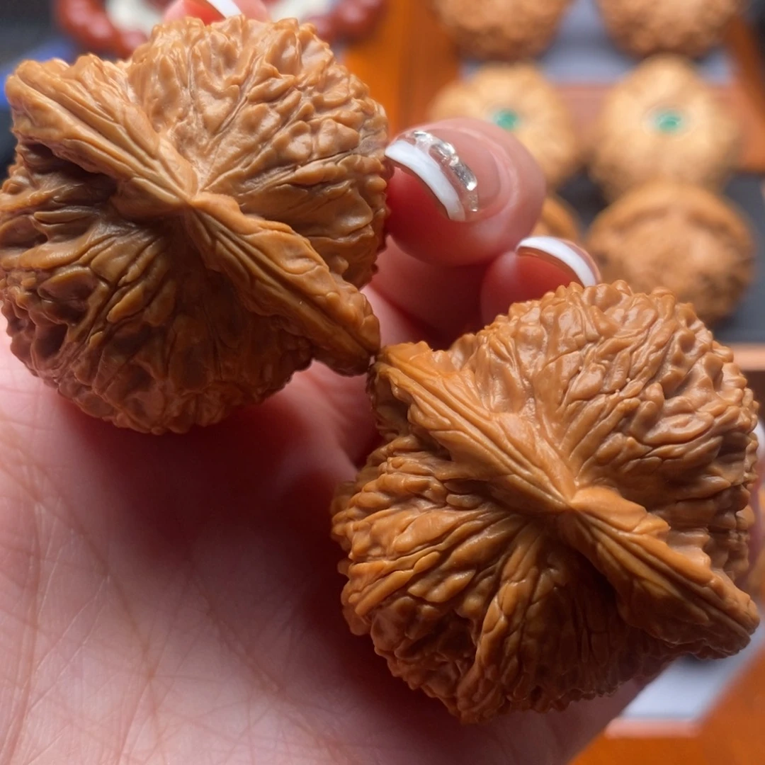 把件文玩核桃42尺白狮子