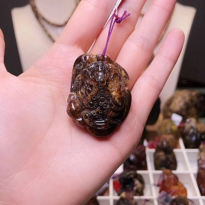 琥珀未镶嵌裸石抚顺琥珀花珀金蝉46