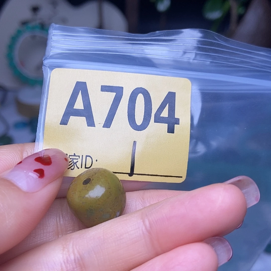 十堰原生态绿石头特色手工配饰