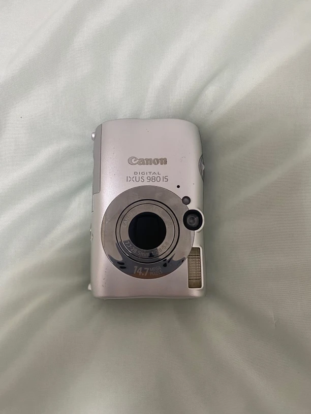 9新 Canon/佳能 ixus980银色大热门款ccd数码相机