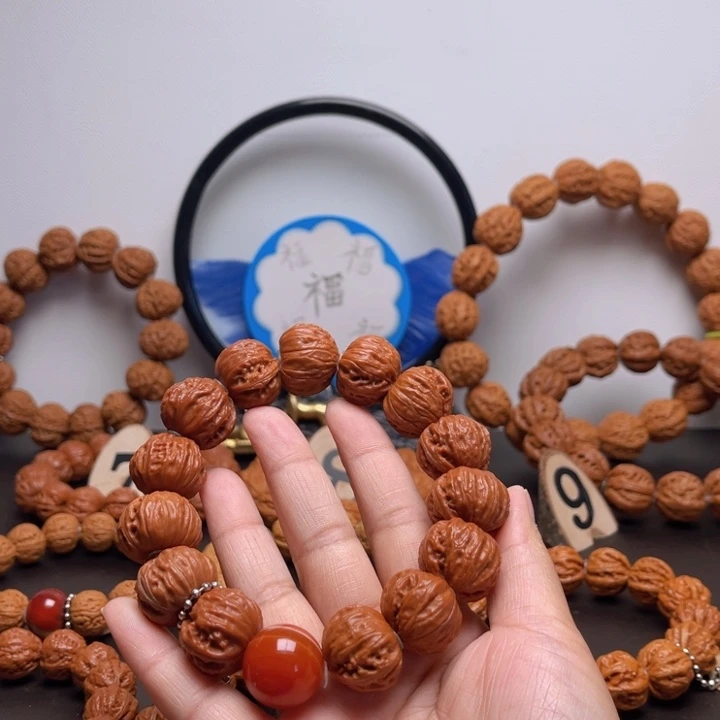 文玩核桃手串S****a核桃手串