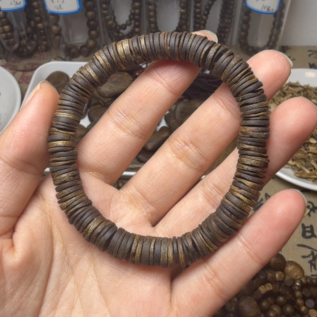 沉香碎屑沉香卡8沉水片片珠