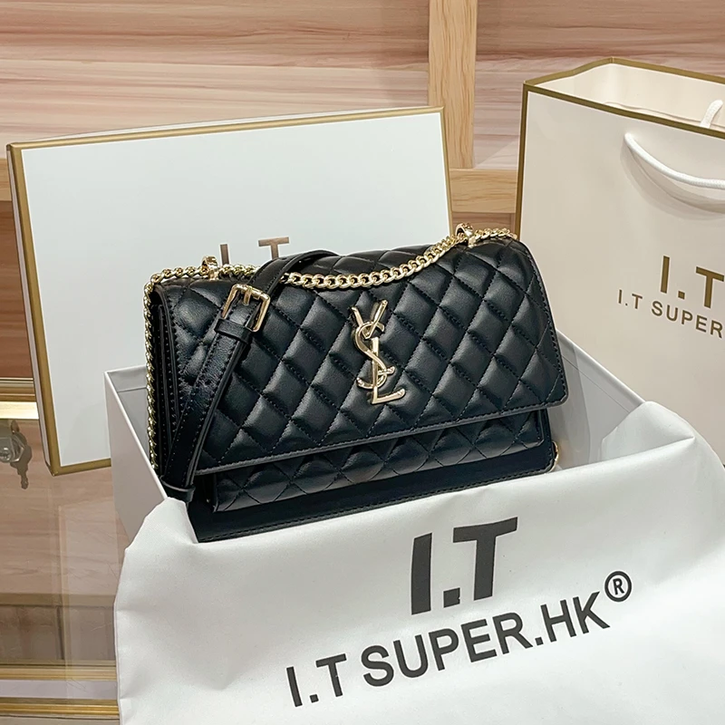 香港高级感小香风包包女2025新款时尚爆款百搭链条单肩斜挎小方包