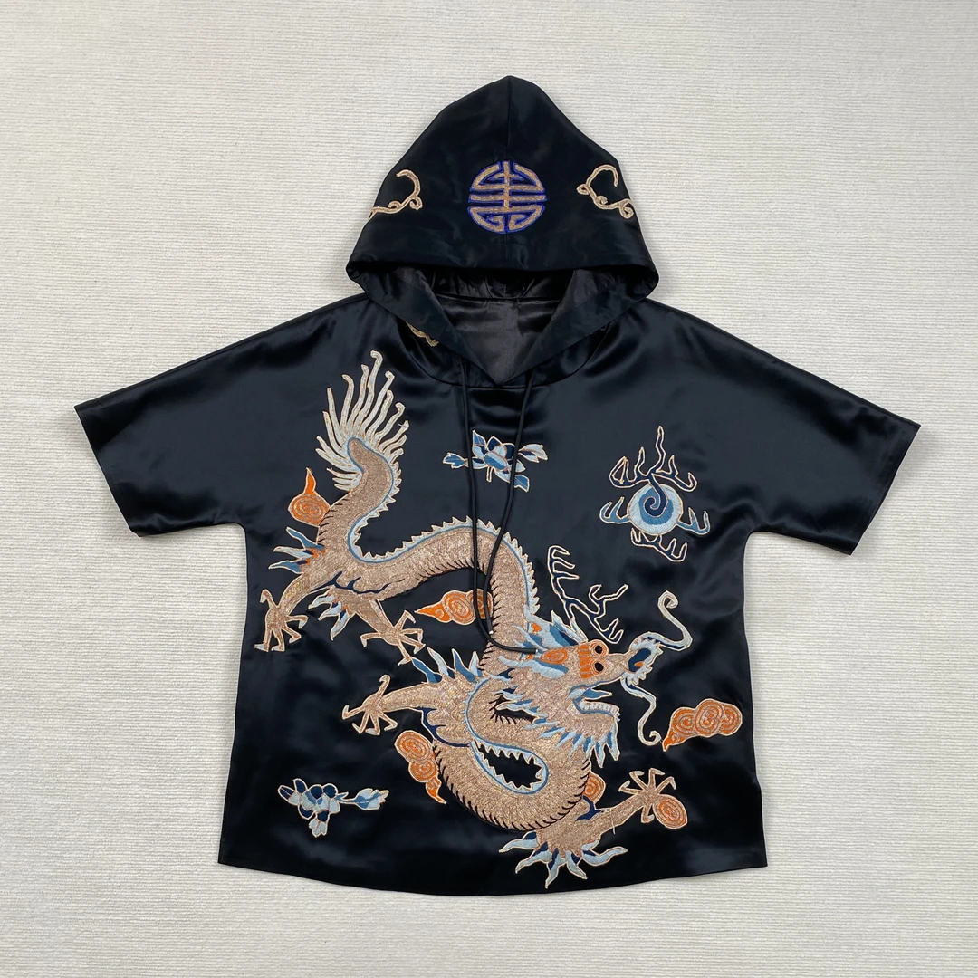 云饰图腾原创新中式国风女装 新款重工时尚气质款短袖连帽卫衣