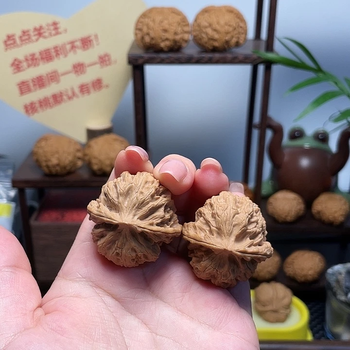 文玩核桃把件苹果园35闪1