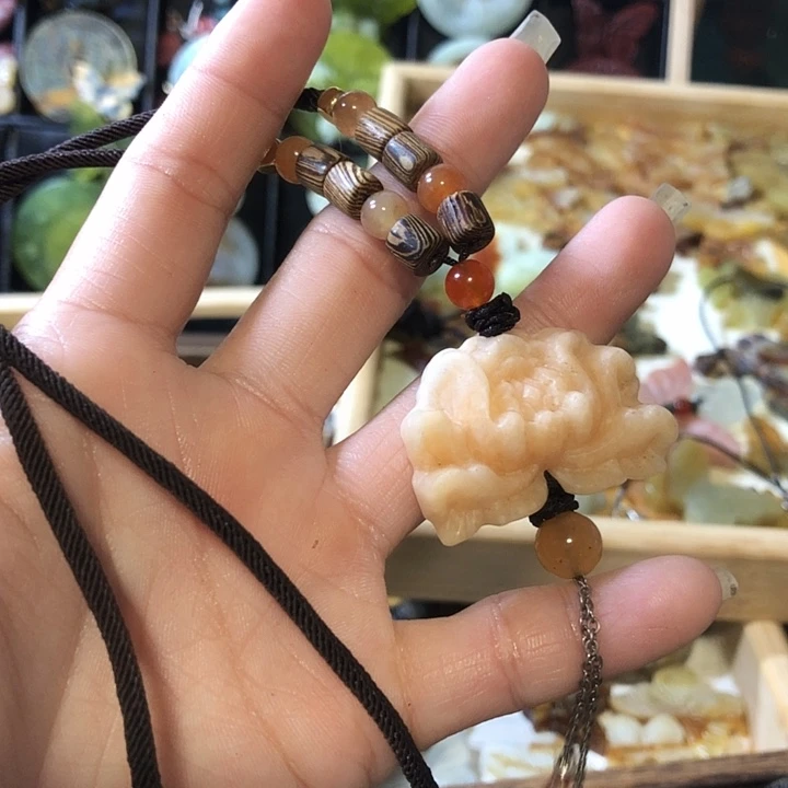 岫玉未镶嵌岫玉挂件