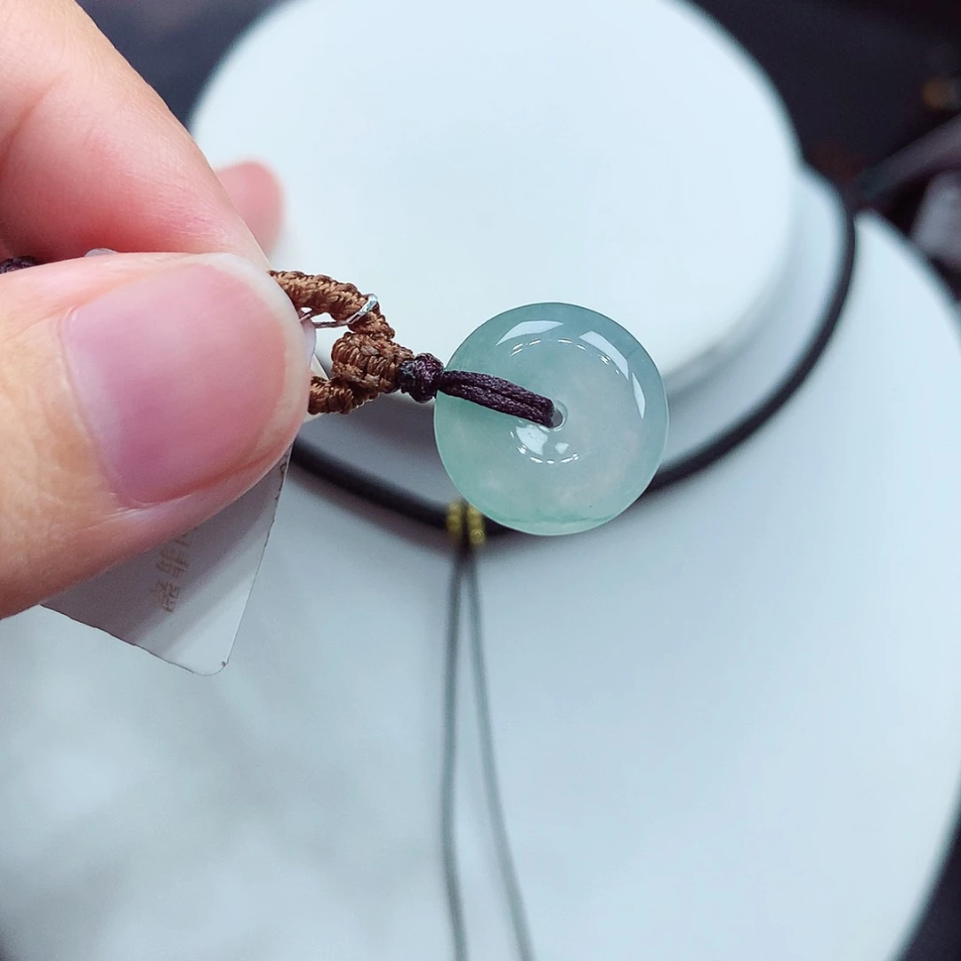 翡翠未镶嵌颈饰编号3，13.6/5