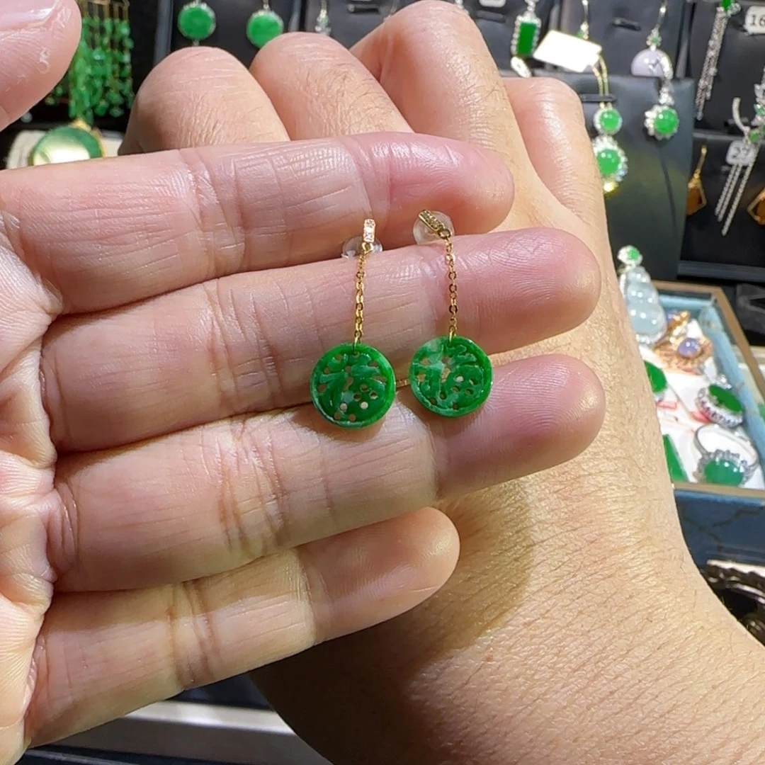 翡翠18K金镶嵌颈饰耳钉