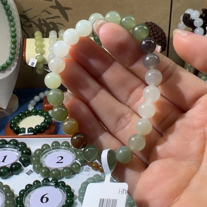 和田玉未镶嵌手串