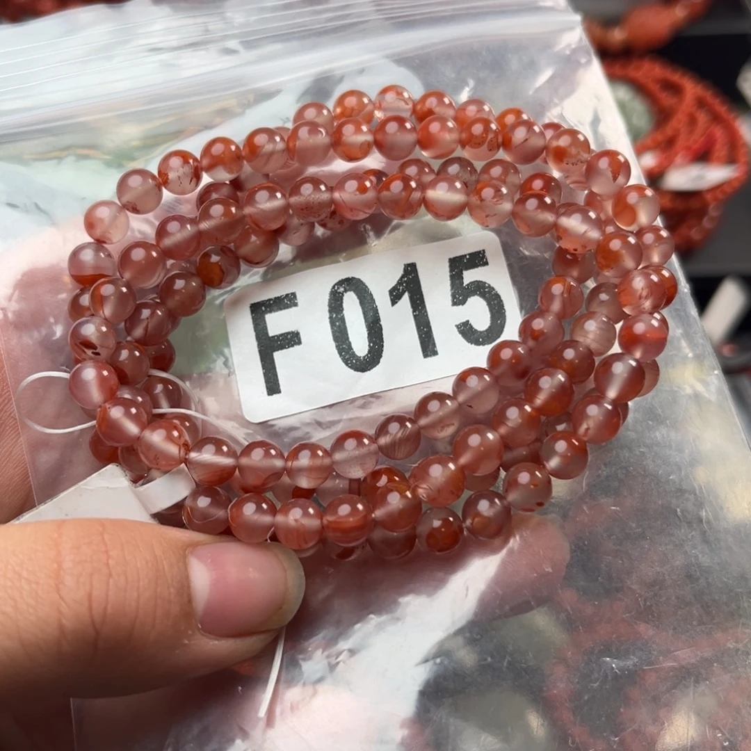 南红玛瑙未镶嵌珠宝奇石