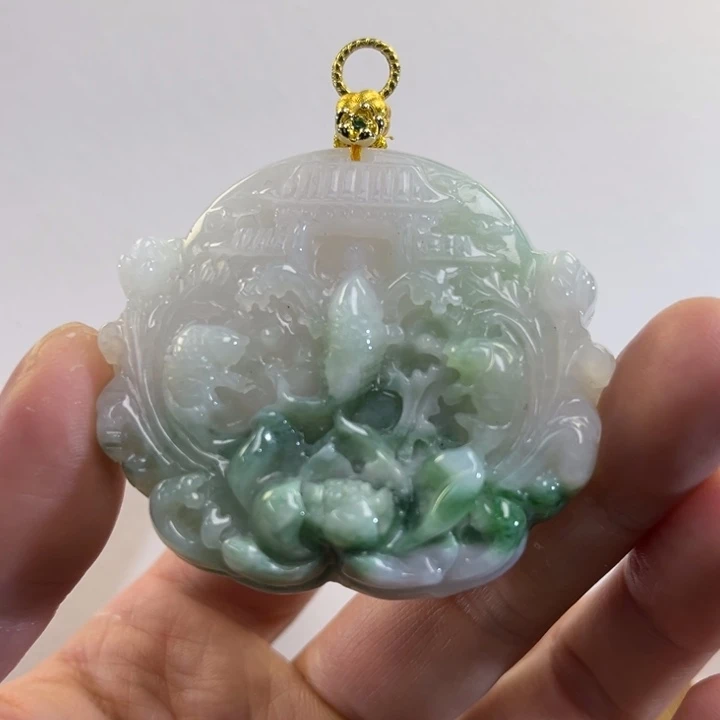 翡翠吊坠(赠链)未镶嵌代编织