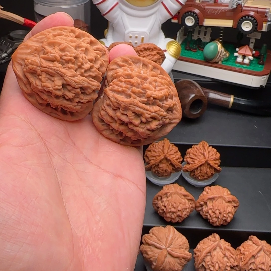 吊坠文玩核桃岳尊