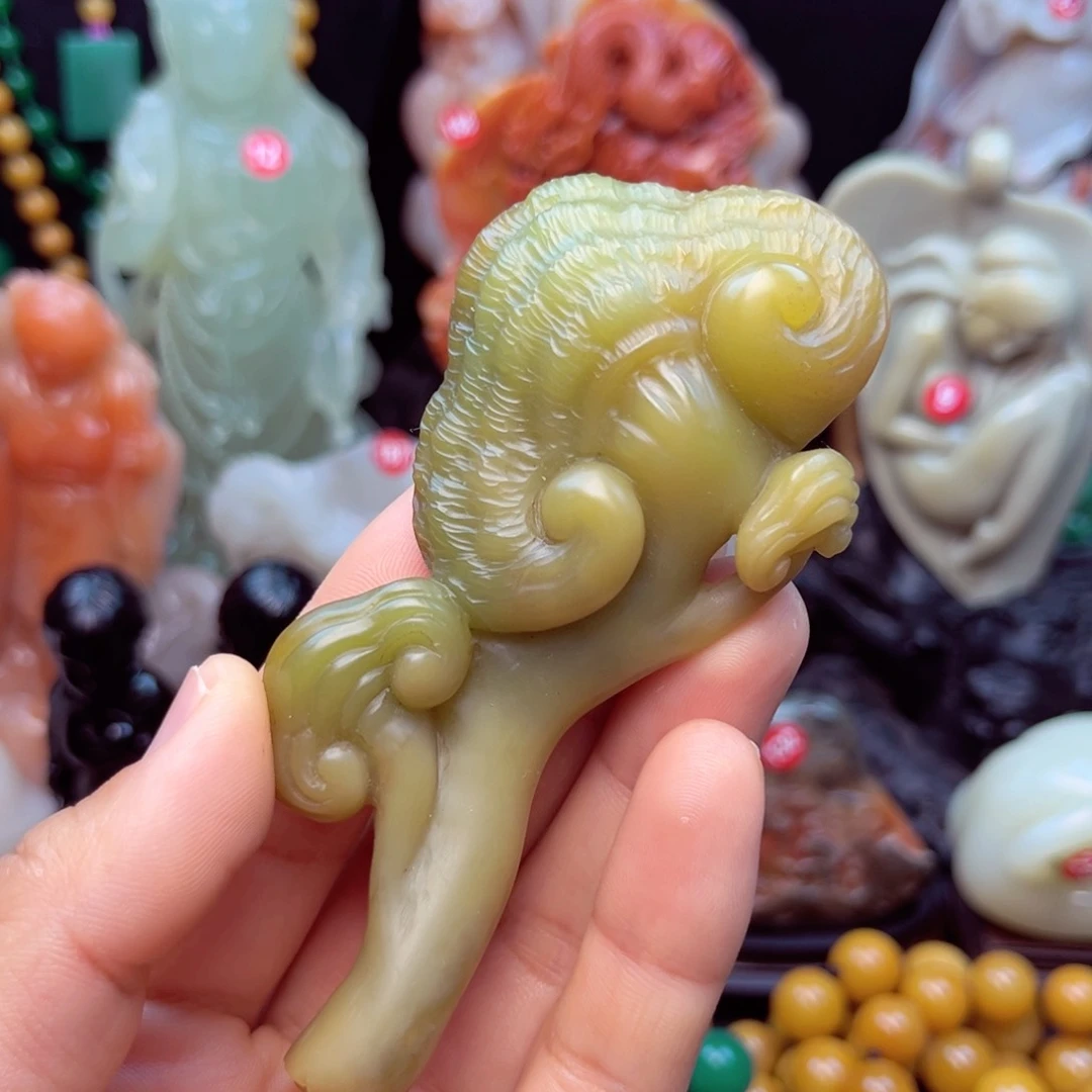 寿山石灵芝手玩件