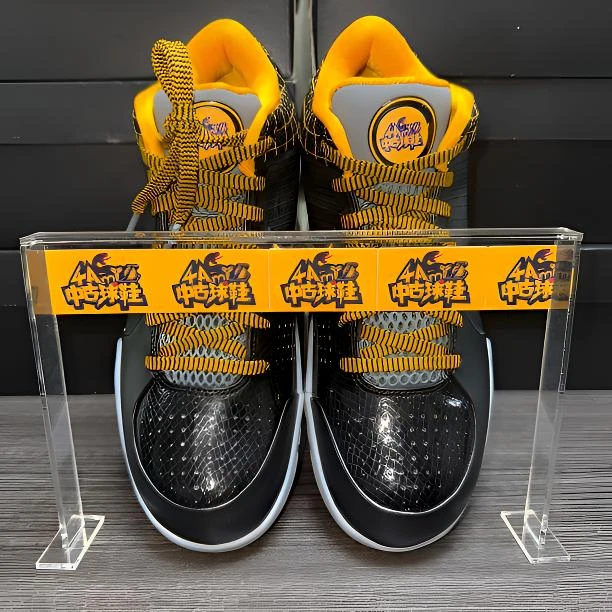 zk4及时行乐 42码原盒 全新鞋 Kobe 科比4牛年