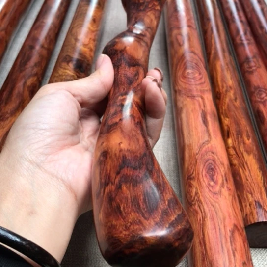 晓***伟海南黄花梨把玩棍