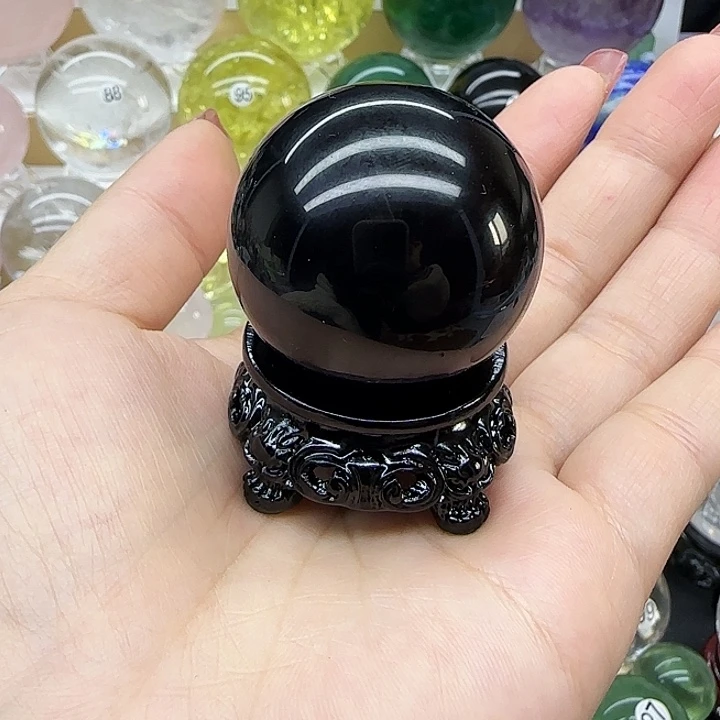 未镶嵌水晶珠宝半成品