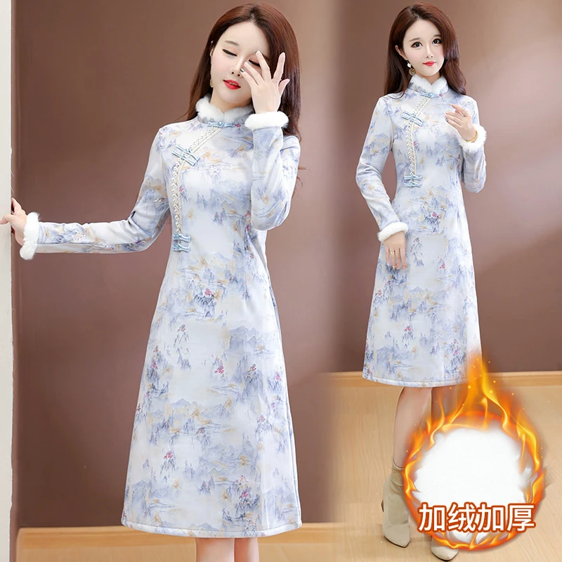 新中式旗袍2025年冬季新款长袖加绒加厚毛绒领保暖日常可穿连衣裙