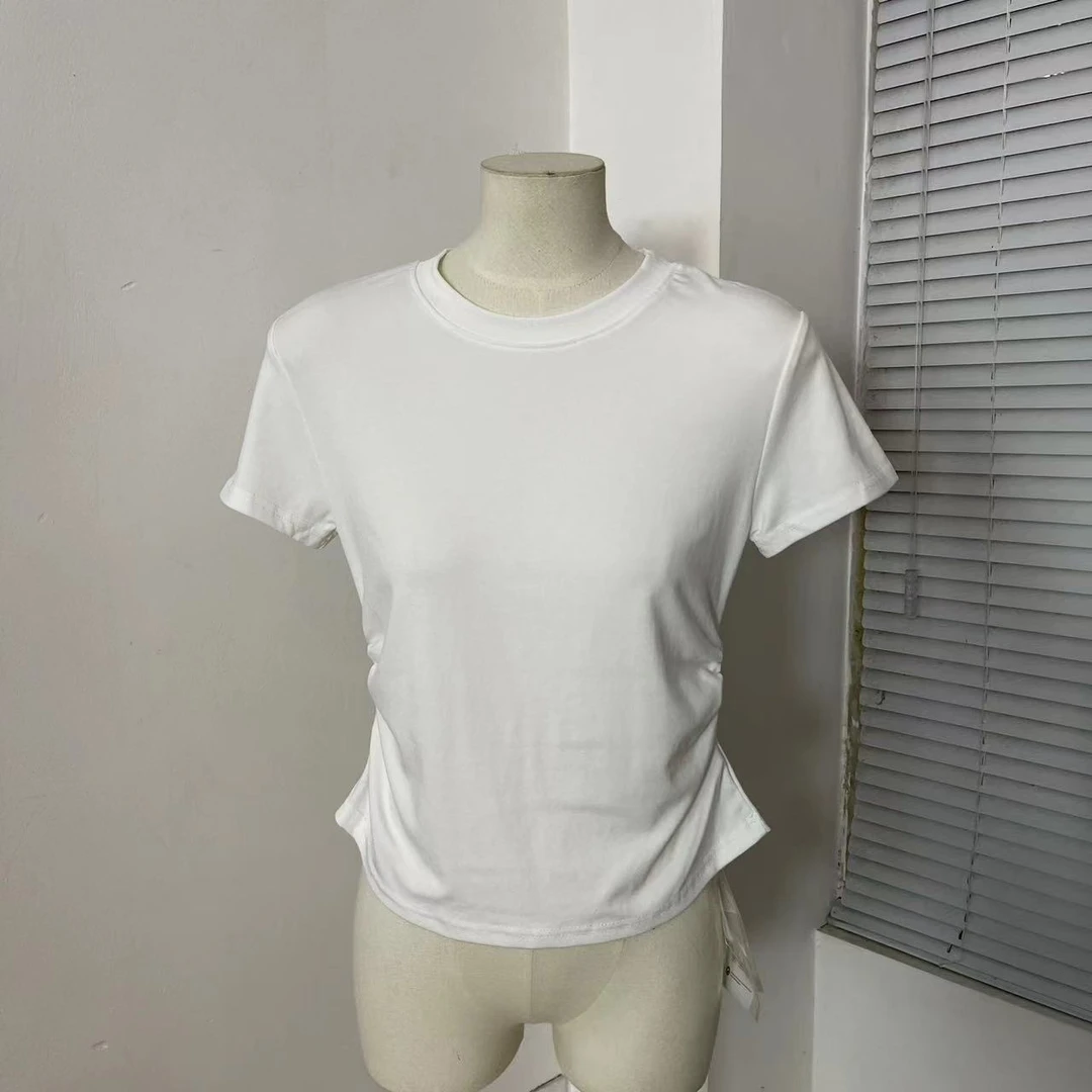 LIIE 精选女装 韩国东大门夏季新款圆领修身显瘦百搭打底T恤女