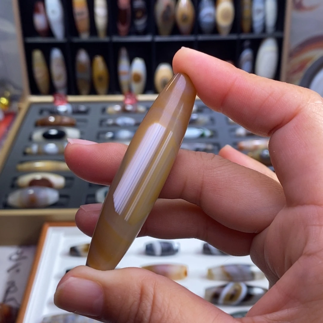 合金颈饰玛瑙/玉髓