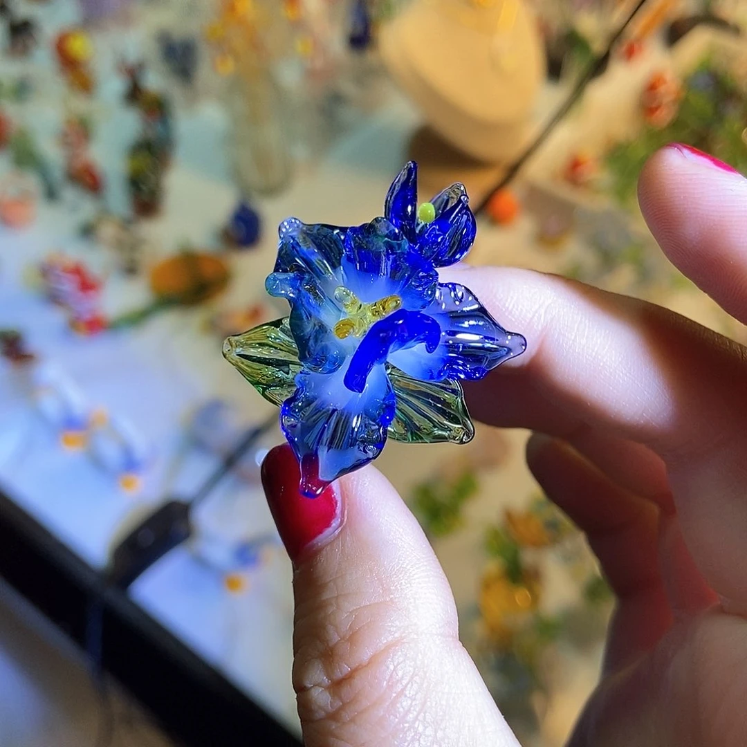 琉璃手工艺品鸢尾花蓝色