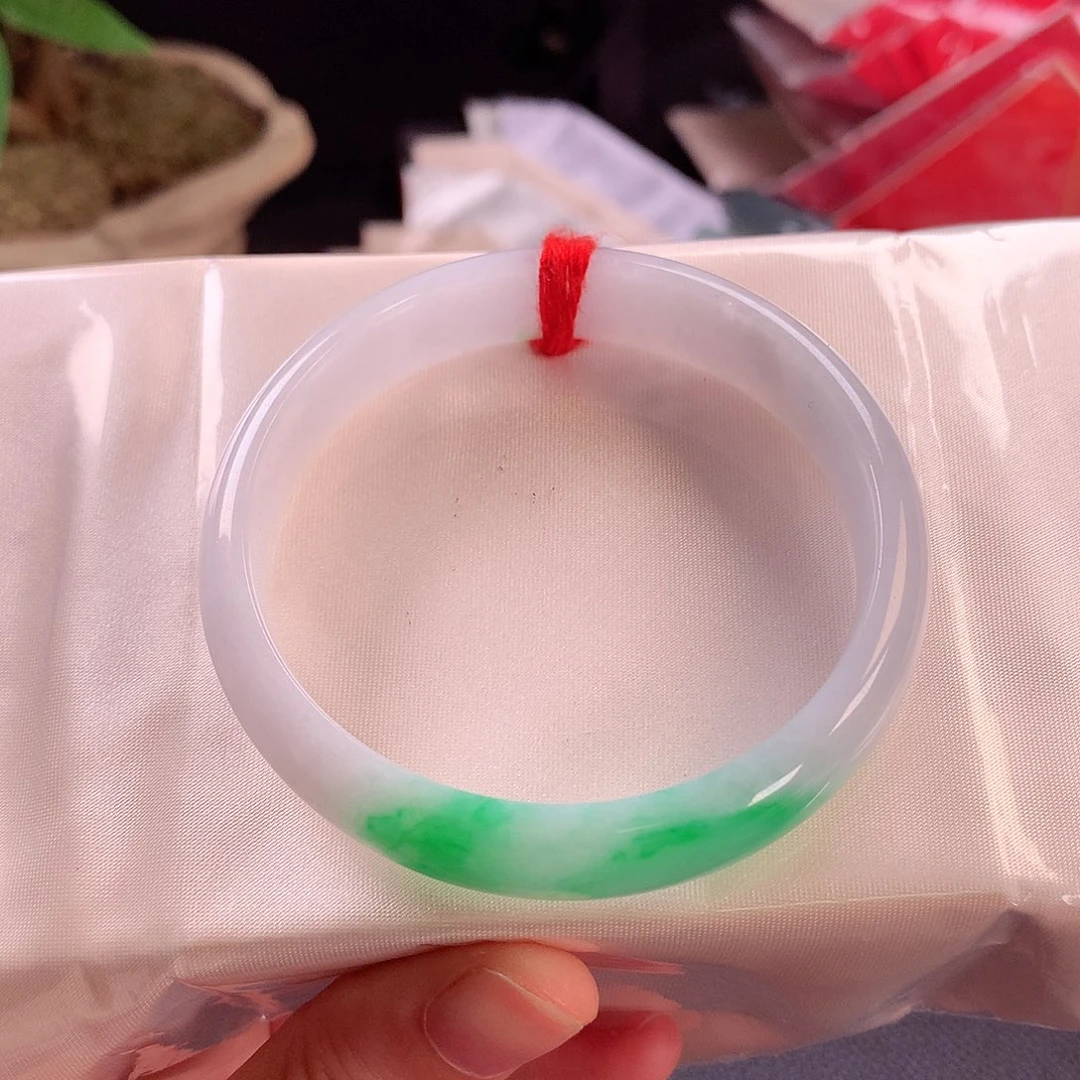 翡翠未镶嵌手镯19号链接