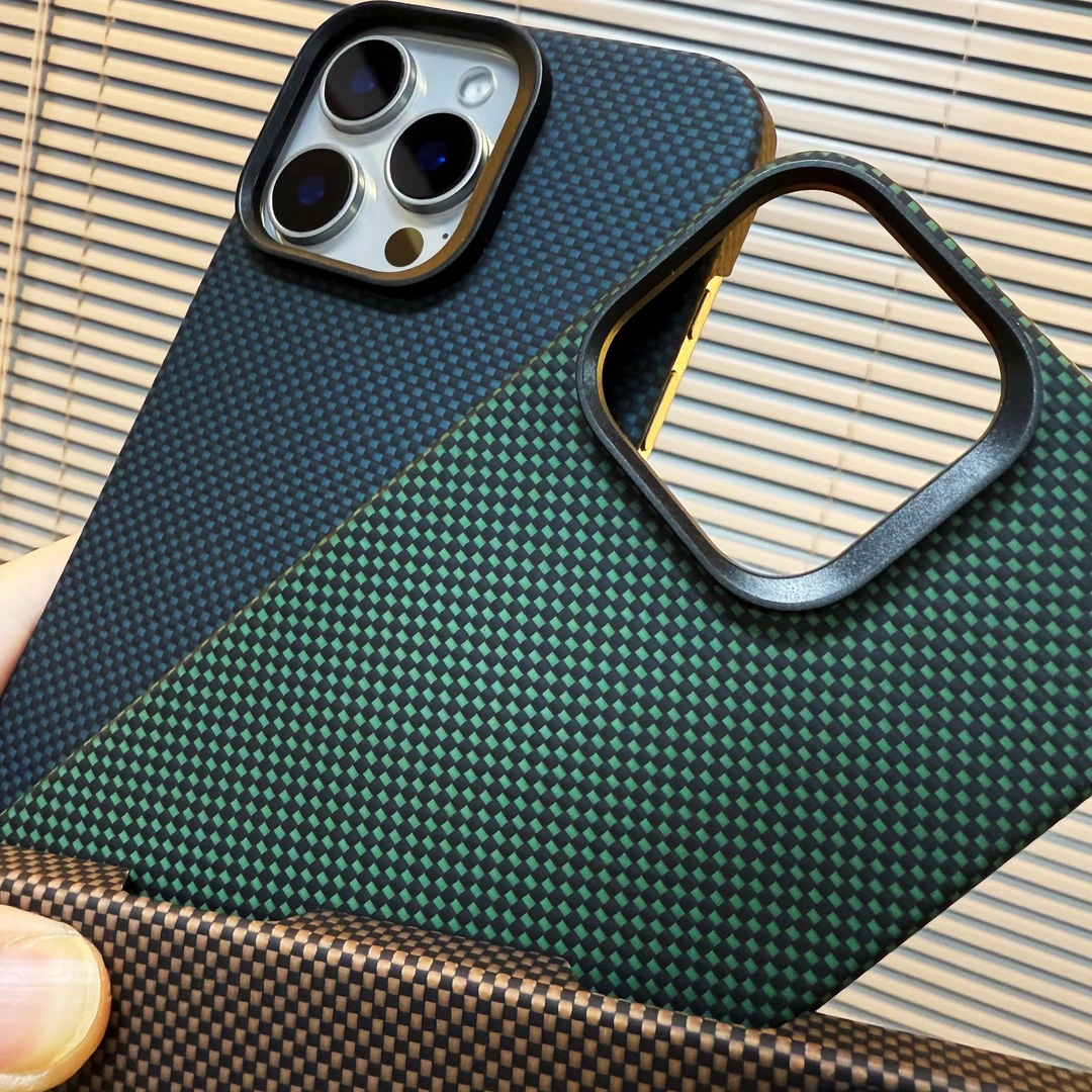 未拆封  TUMECKO 可乐粒凯夫拉芳纶纤维浮织工艺 带磁吸彩色三包