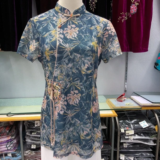 新款蕾丝刺绣中长款旗袍上衣