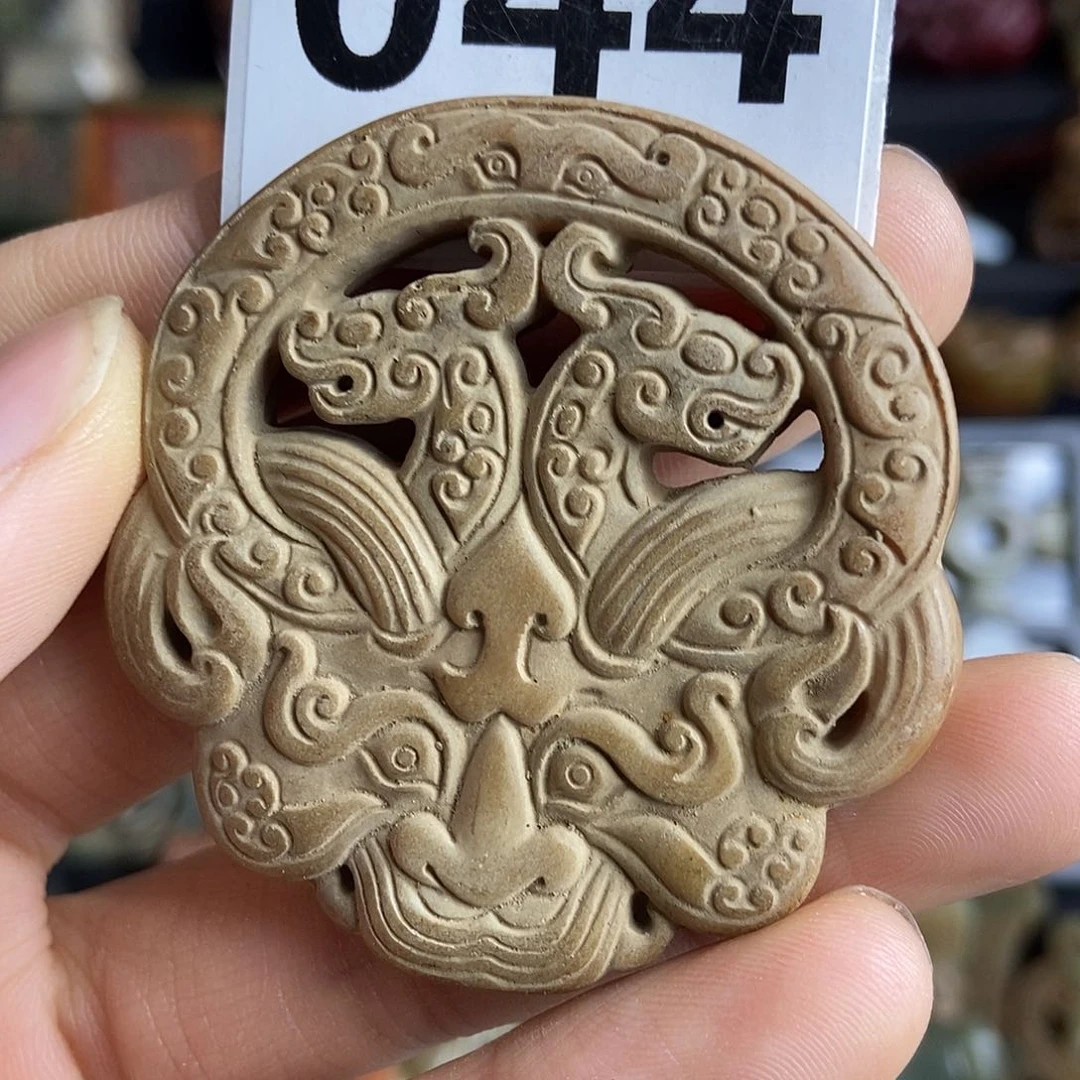 和田玉饰品未镶嵌