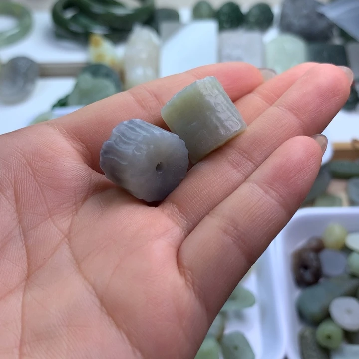 和田玉（糖玉）未镶嵌颈饰用****8